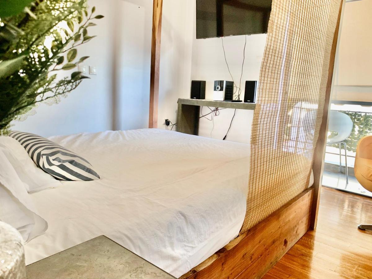 Close To Oaka Iaso, Mitera Apartment Athens