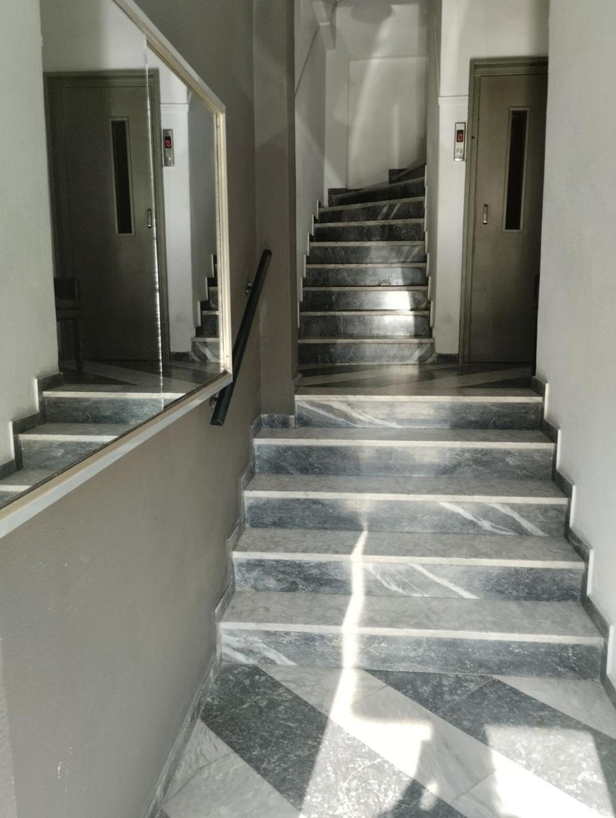 Close To Oaka Iaso, Mitera Athens