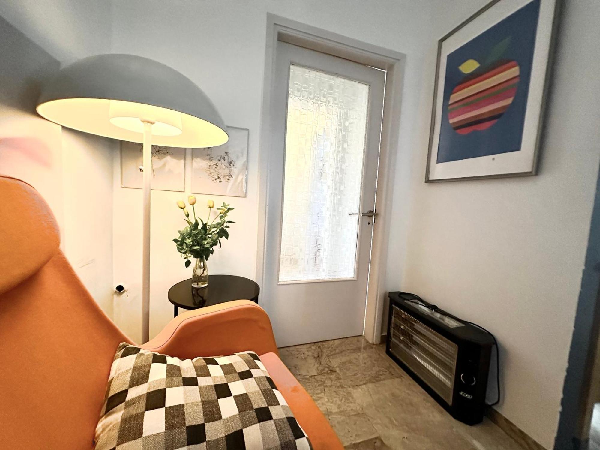 Apartment Close To Oaka Iaso, Mitera Athens